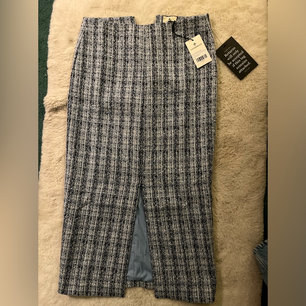 Chic Black and White Tweed Skirt Tuckernuck